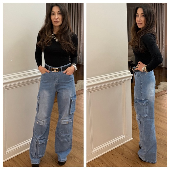 Chic Light Wash Wide Leg Jeans  With Cargo Pockets Detail - Picture 4 of 4